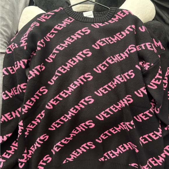 Vetements All Over Print (AOP) Knit Sweater